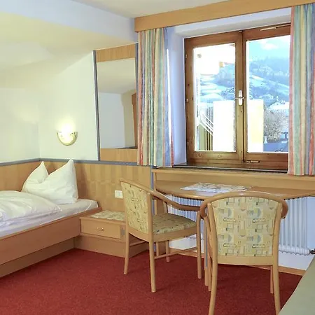 Pensionat Eppensteiner Sankt Johann in Tirol