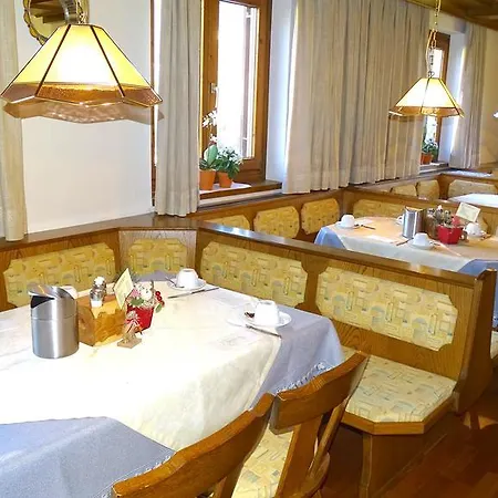 Pensionat Eppensteiner Sankt Johann in Tirol